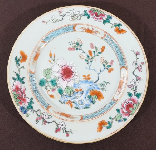assiette famille rose 1