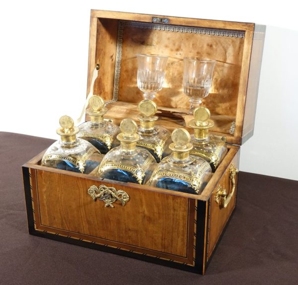 cave liqueur XVIIIème 1