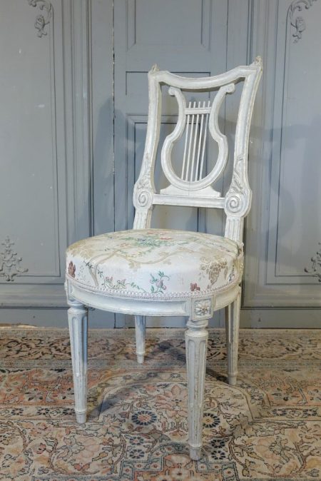 chaise lyre 1